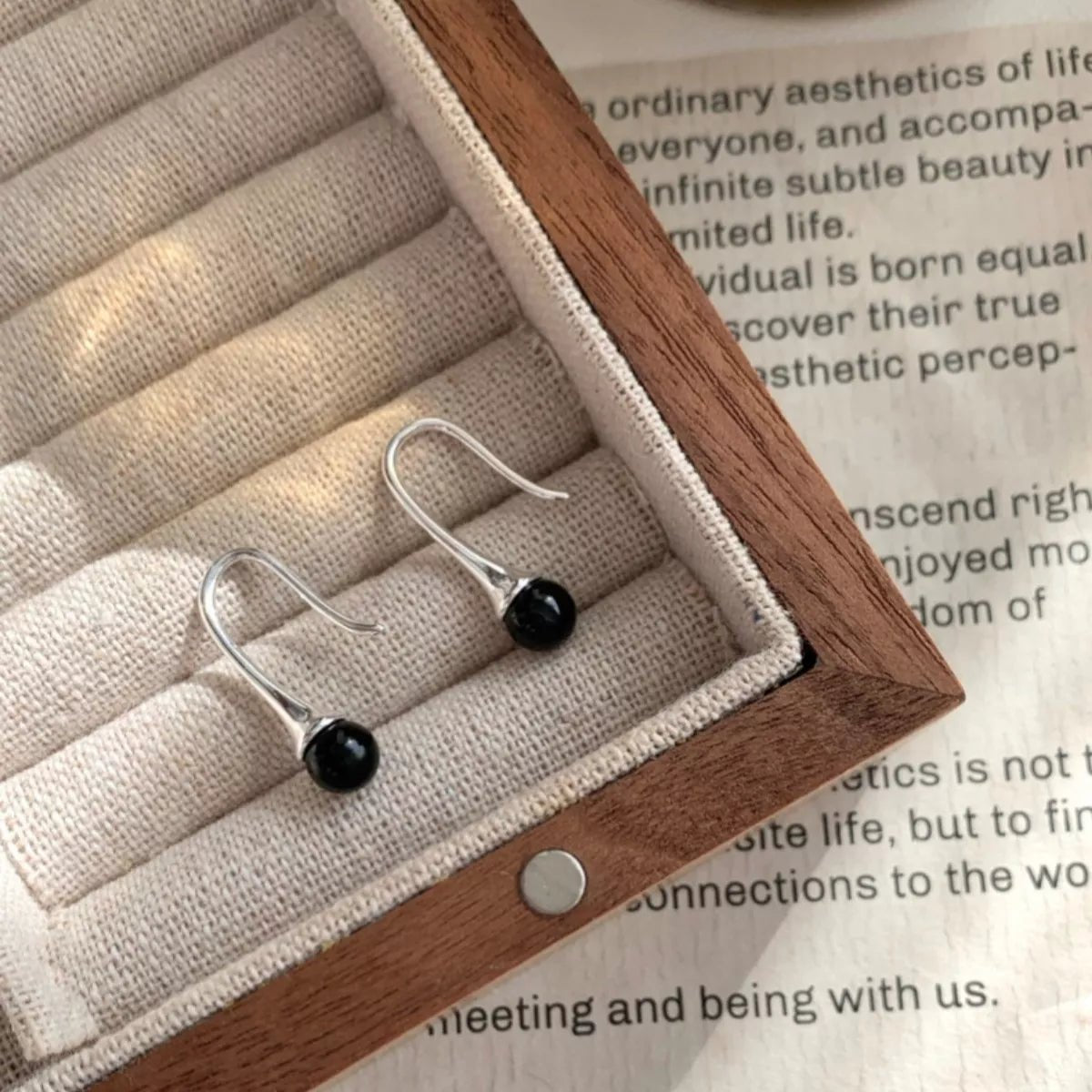 Teardrop Hook Earrings - NORIVE