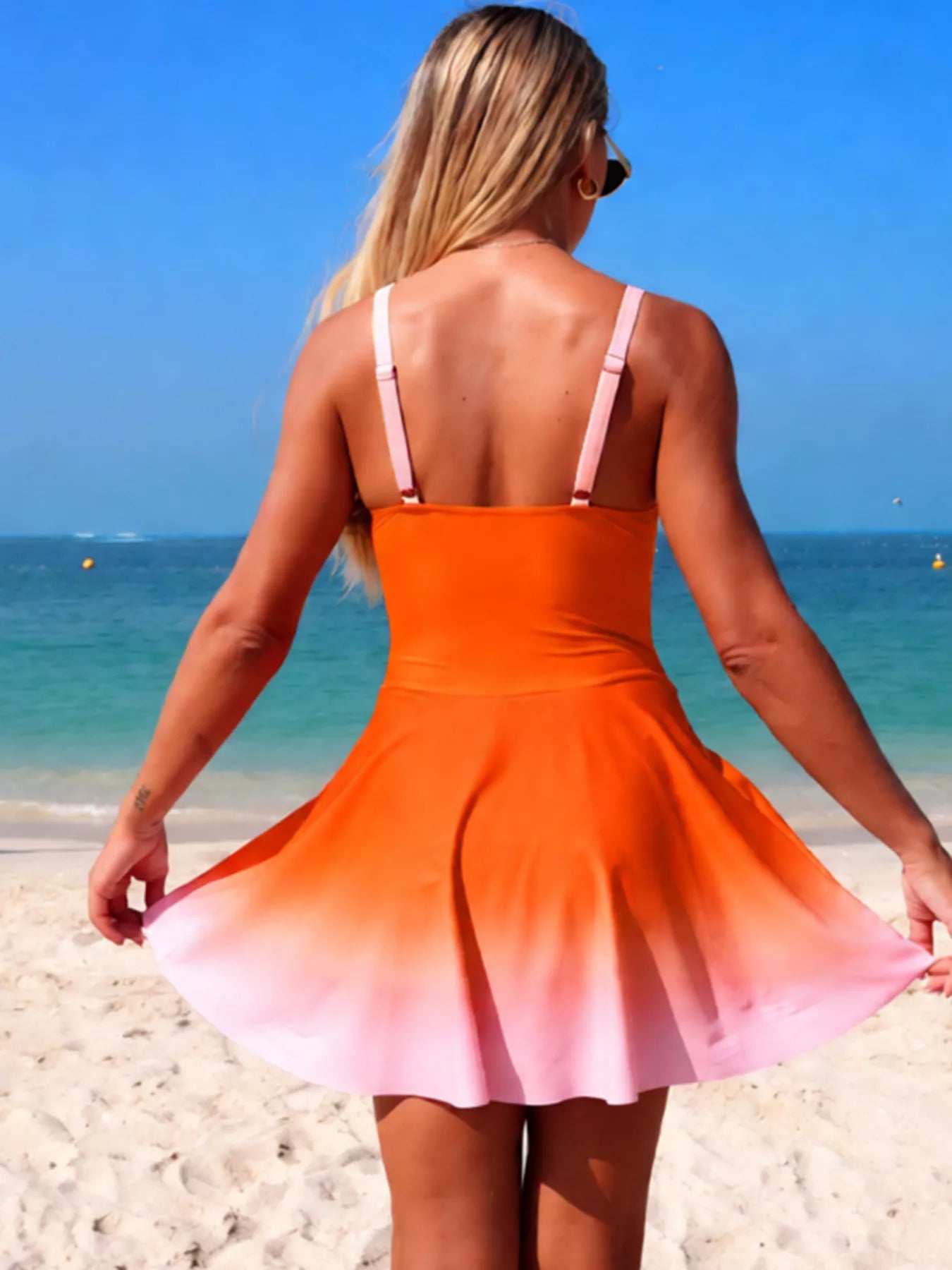 The Solana Gradient One - Piece - NORIVE