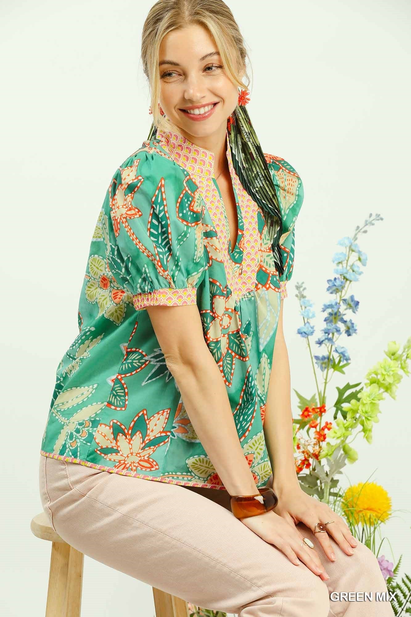Umgee Mixed Abstract Print Puff Sleeve Blouse - NORIVE